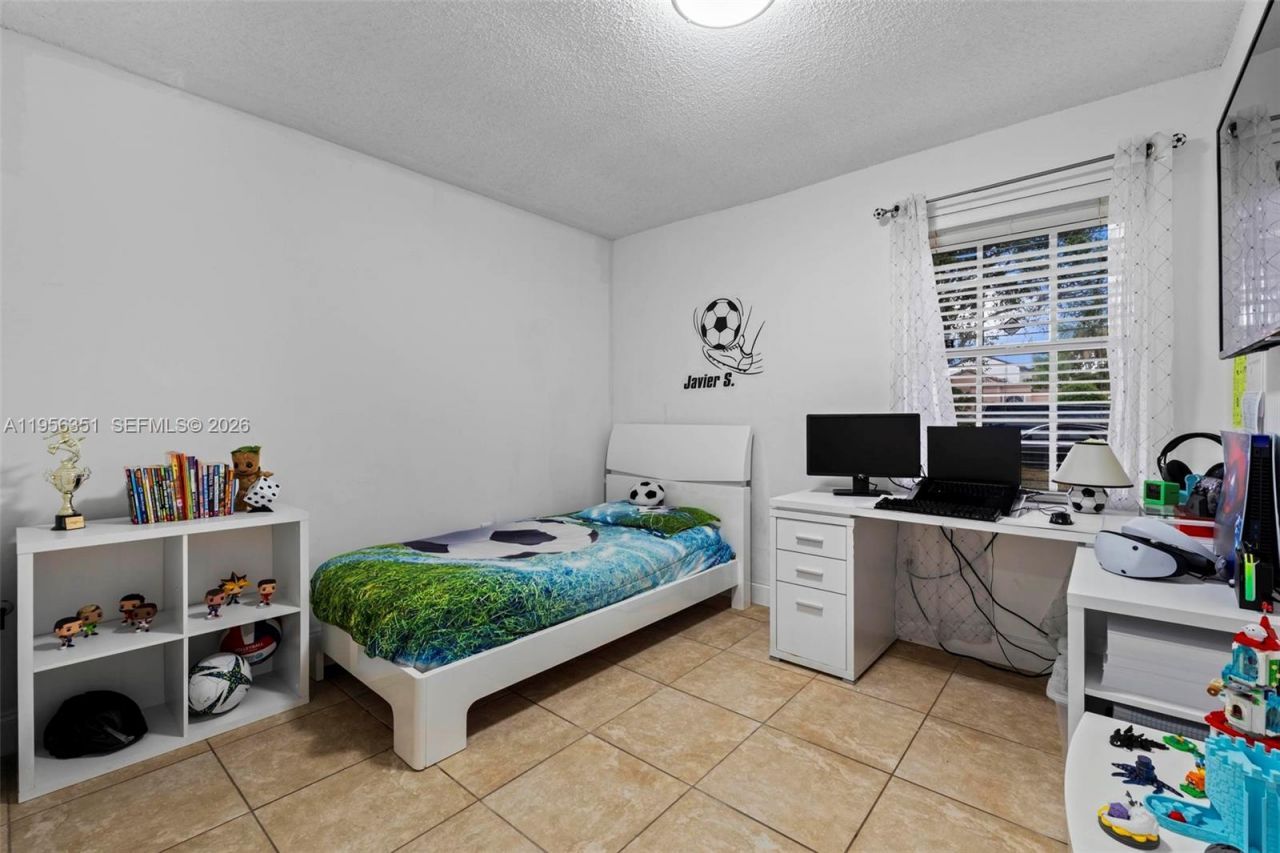 11361 SW 160th Ct, Miami, FL 33196 Photo