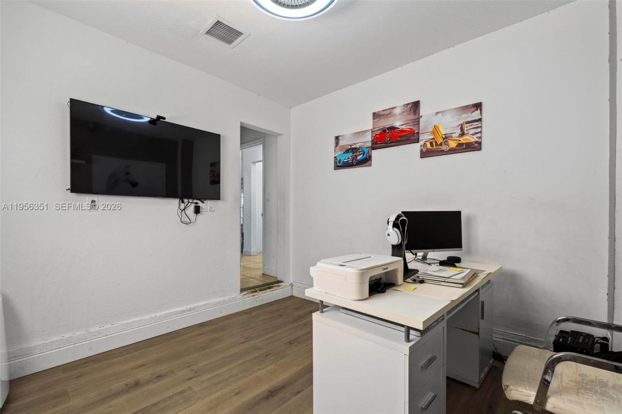 11361 SW 160th Ct, Miami, FL 33196 Photo