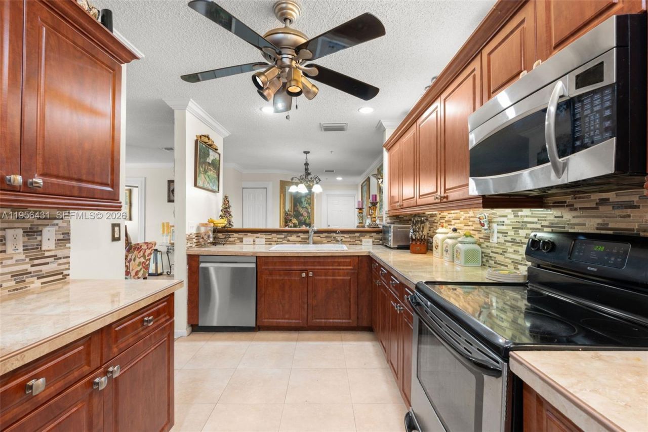 10145 W Atlantic Blvd, Unit L3, Coral Springs, FL 33071 Photo