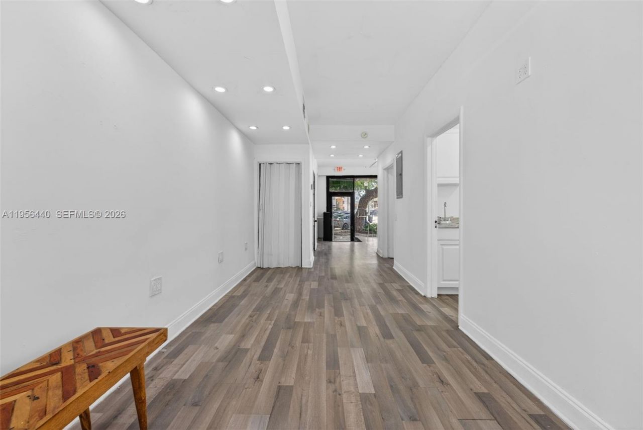 901 Pennsylvania Ave, Miami Beach, FL 33139 Photo