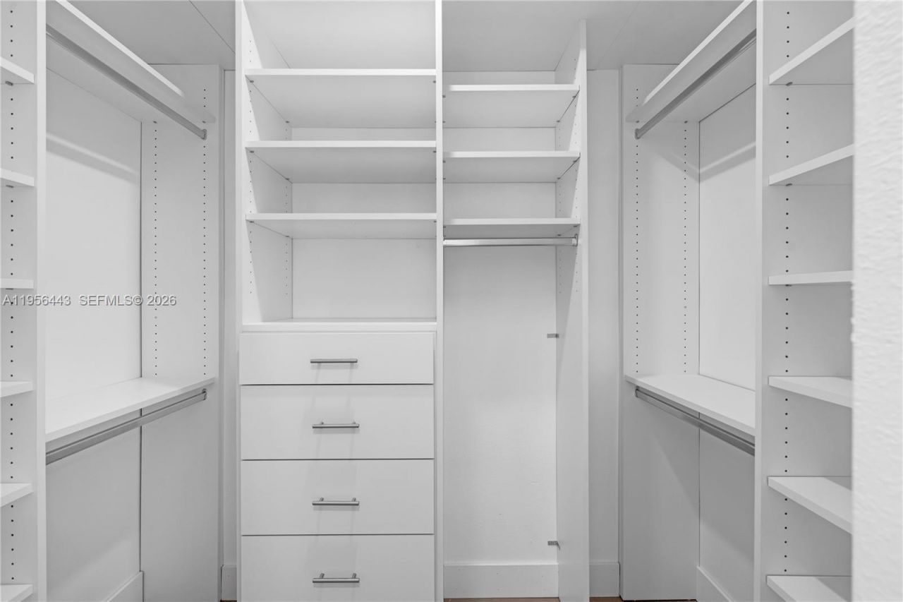 15322 SW 177th Ter, Miami, FL 33187 Photo