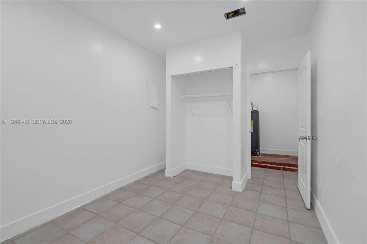 15322 SW 177th Ter, Miami, FL 33187 Photo