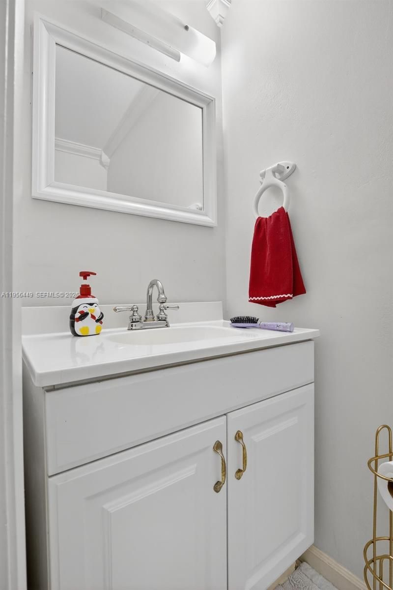 10431 NW 3rd St, Pembroke Pines, FL 33026 Photo