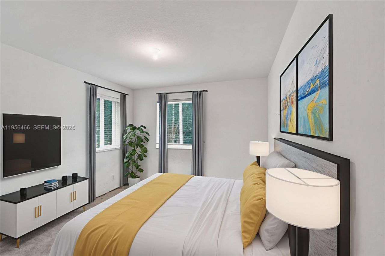 2050 Pasa Verde Ln, Weston, FL 33327 Photo