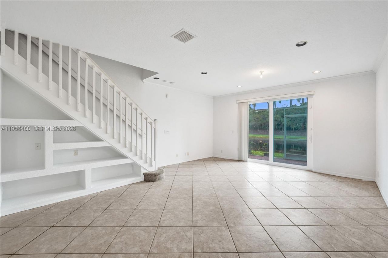 2050 Pasa Verde Ln, Weston, FL 33327 Photo