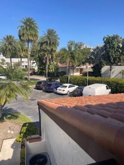 20408 NE 34th Ct , Unit 21, Aventura, FL 33180 Photo