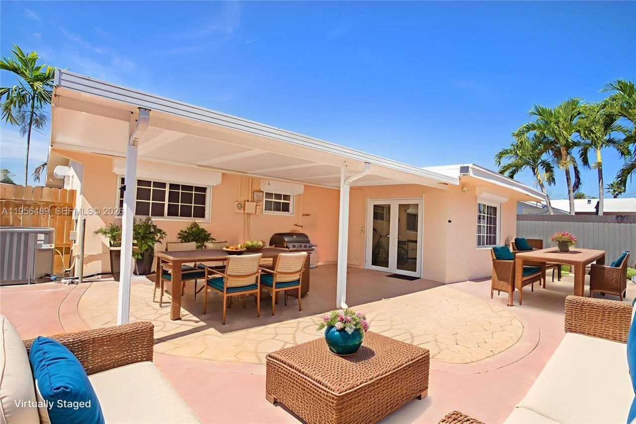 1201 NW 78th Ave, Pembroke Pines, FL 33024 Photo