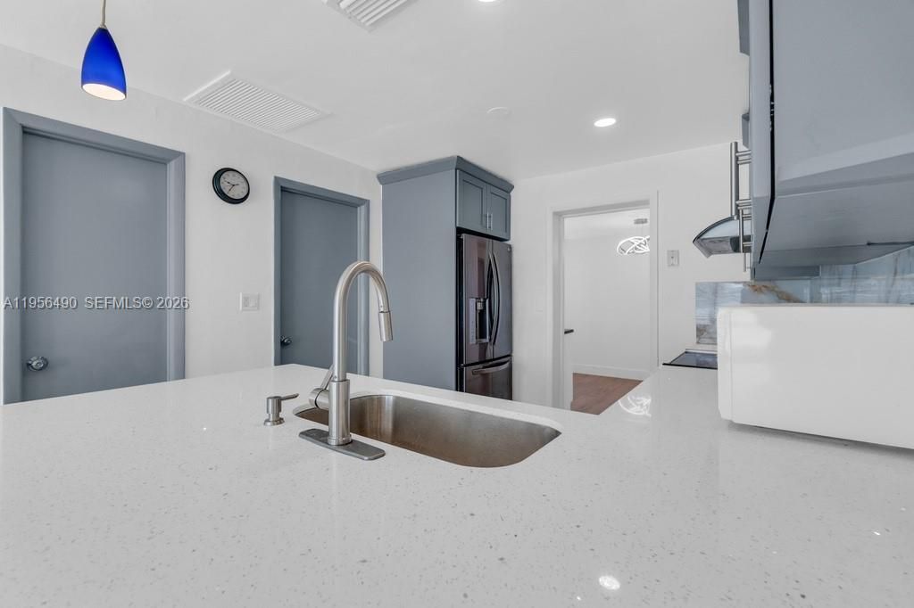 1101 NE 24th Ct, Pompano Beach, FL 33064 Photo