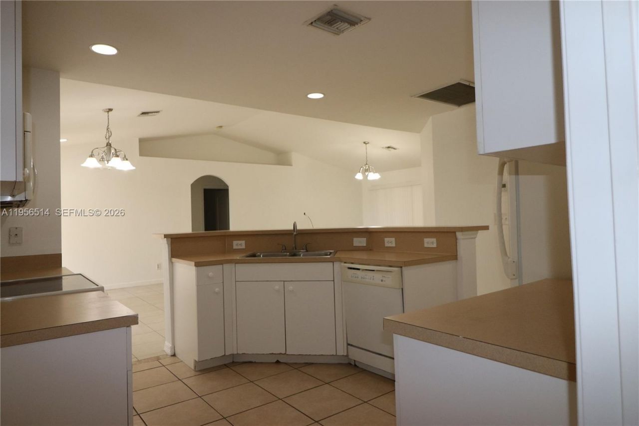 2805 1 SW St, Lehigh Acres, FL 33972 Photo