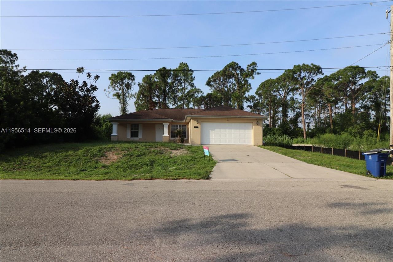 2805 1 SW St, Lehigh Acres, FL 33972 Photo
