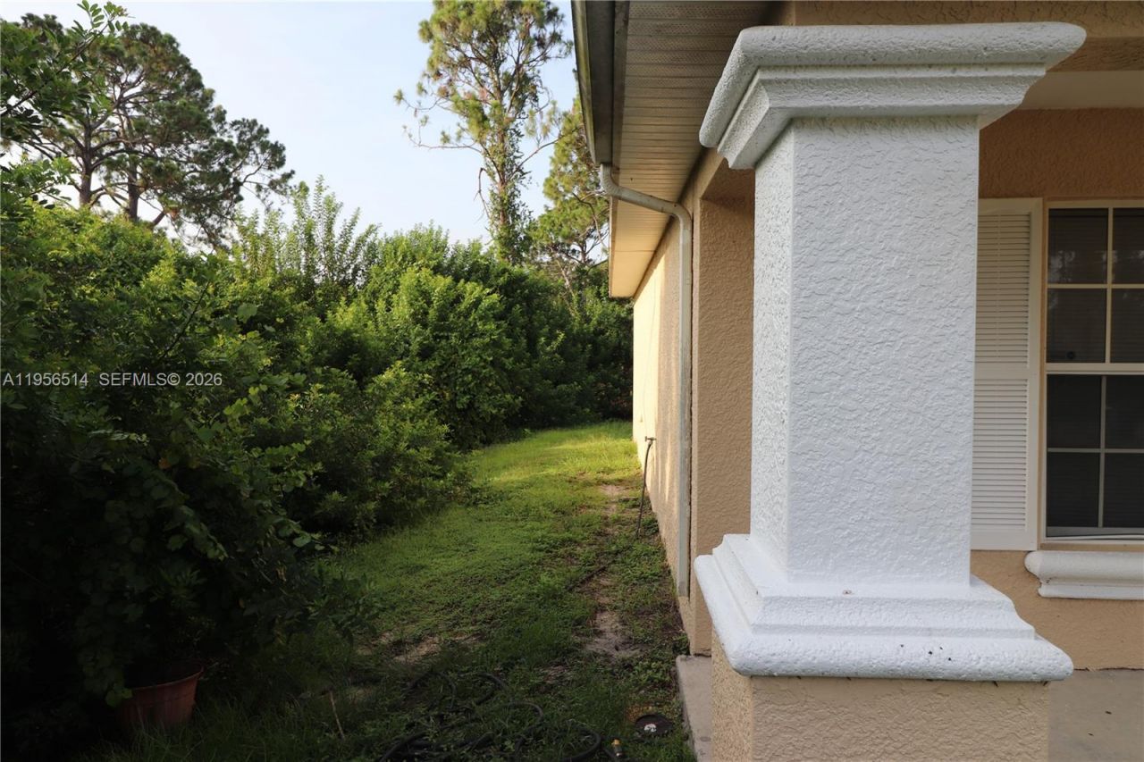 2805 1 SW St, Lehigh Acres, FL 33972 Photo