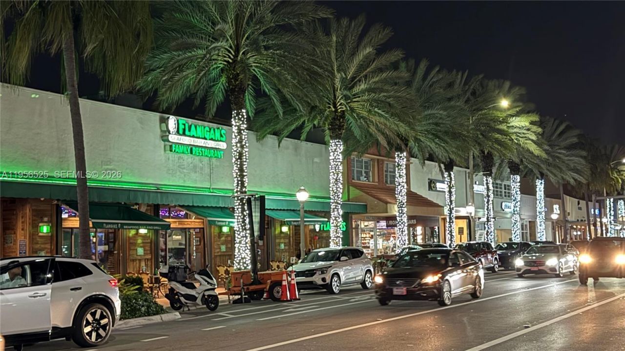 8801 Dickens Ave, Surfside, FL 33154 Photo