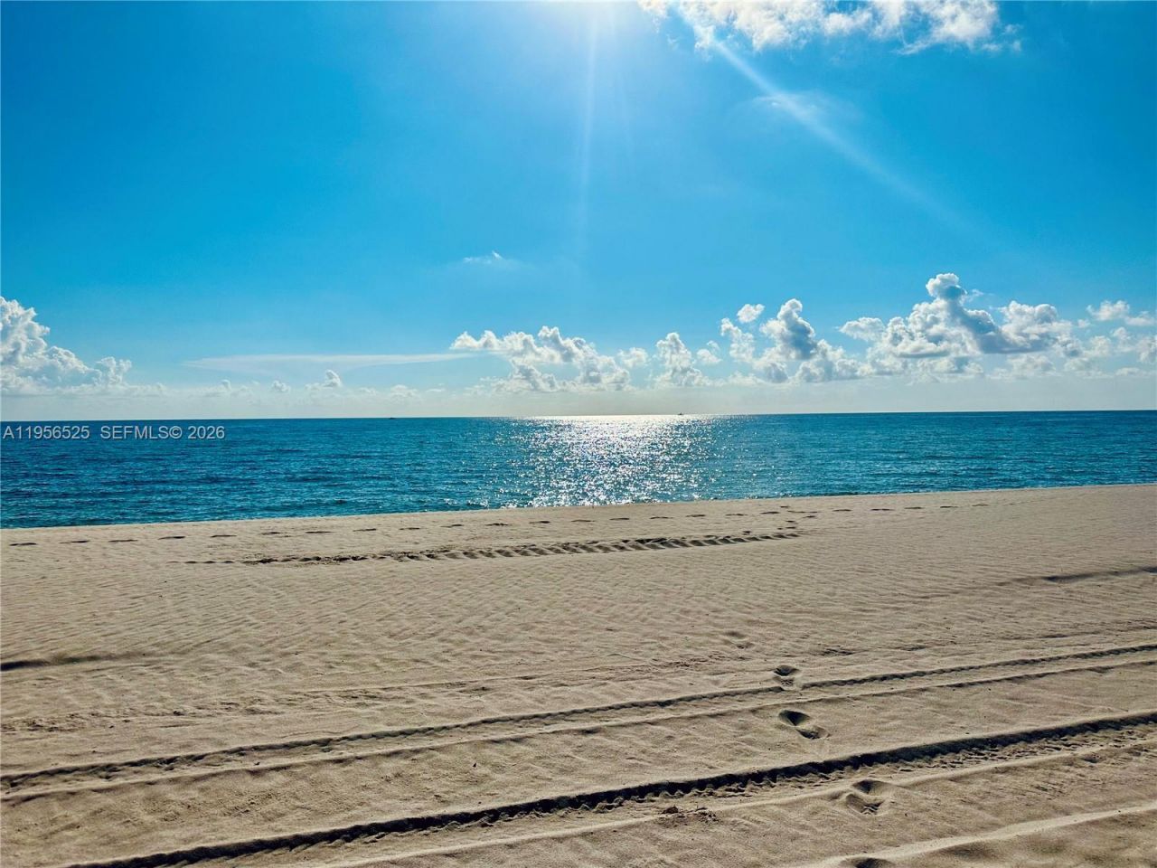 8801 Dickens Ave, Surfside, FL 33154 Photo