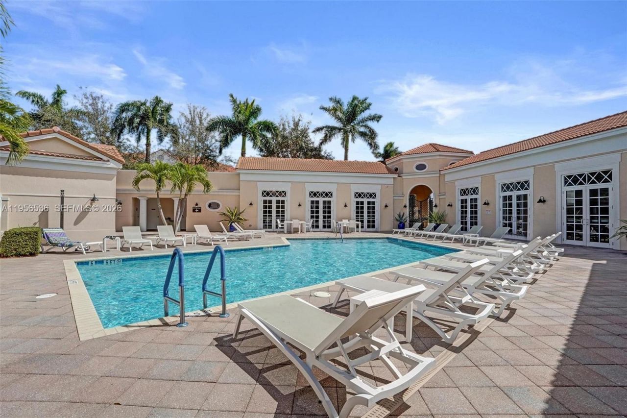 8335 NW 8th Ter, Boca Raton, FL 33487 Photo