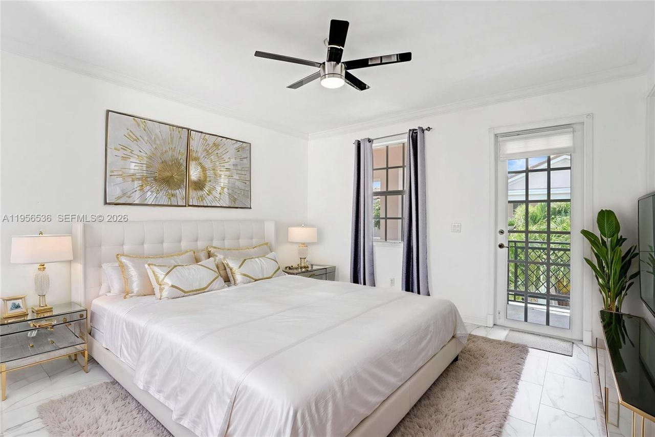 8335 NW 8th Ter, Boca Raton, FL 33487 Photo