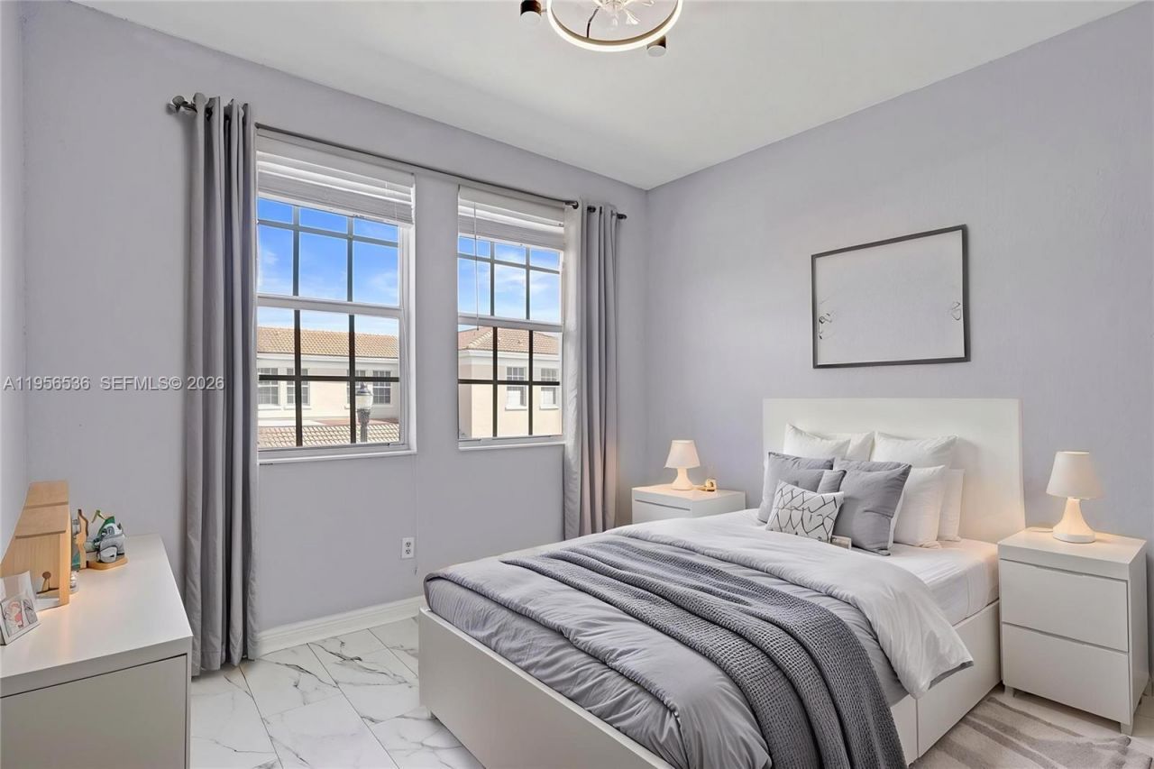 8335 NW 8th Ter, Boca Raton, FL 33487 Photo