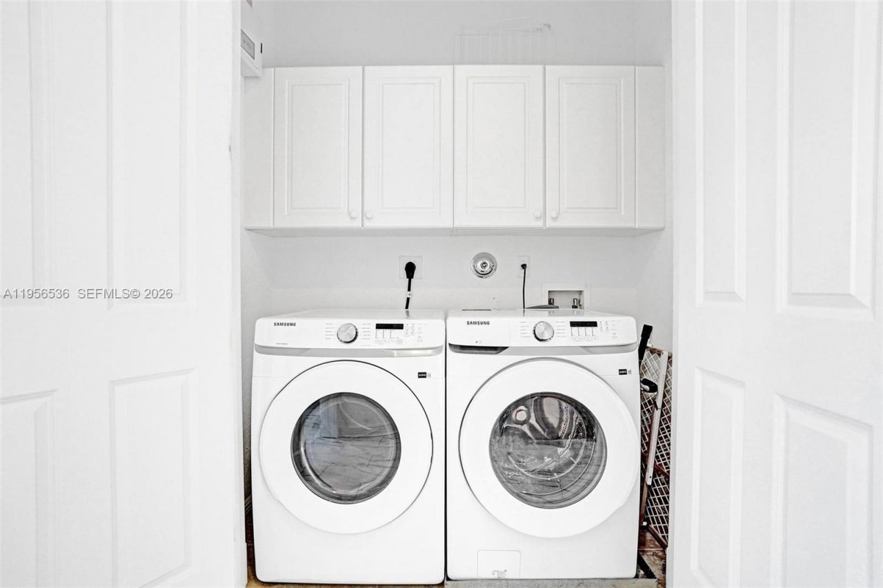 8335 NW 8th Ter, Boca Raton, FL 33487 Photo