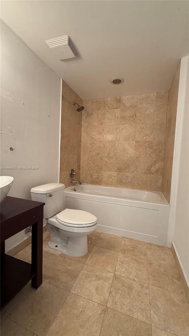 350 S Miami Ave, Unit 302, Miami, FL 33130 Photo
