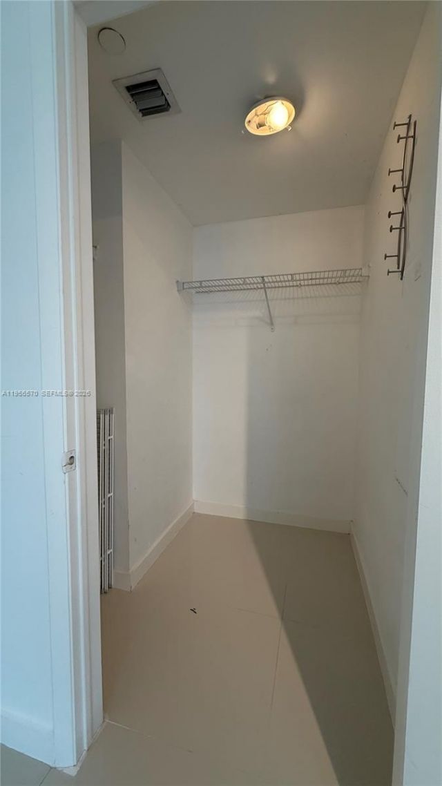 350 S Miami Ave, Unit 302, Miami, FL 33130 Photo