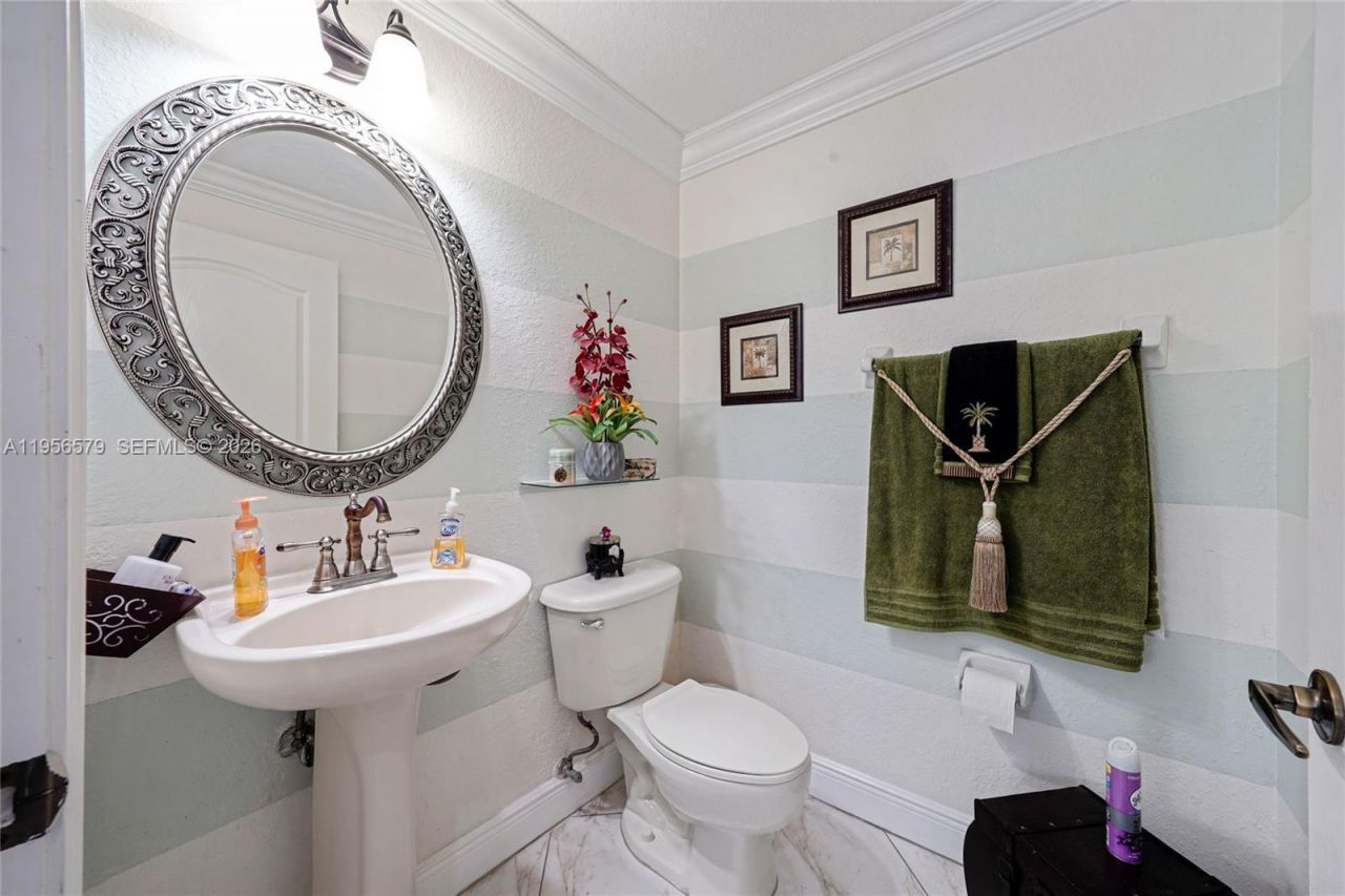 2250 SW 155th Ave, Miami, FL 33185 Photo