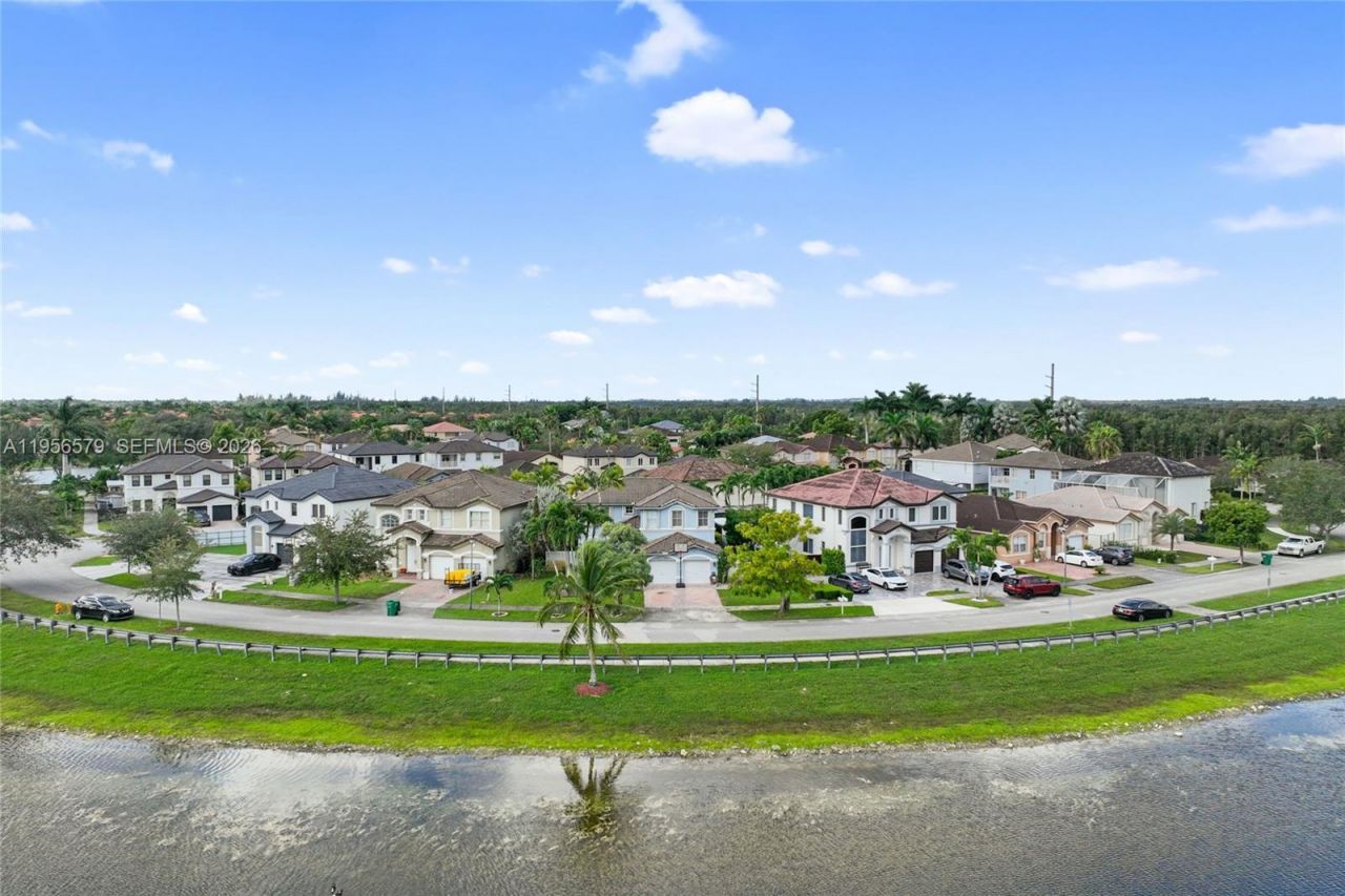 2250 SW 155th Ave, Miami, FL 33185 Photo