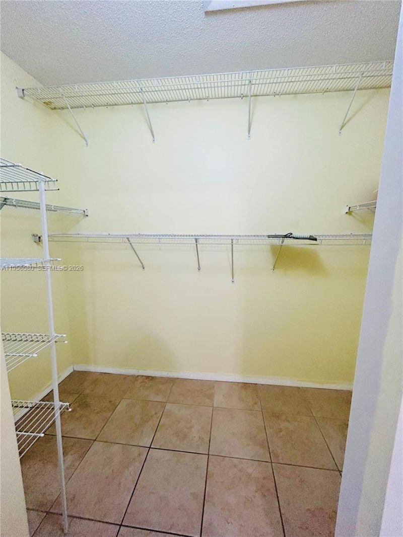 21523 SW 90th Ave, Cutler Bay, FL 33189 Photo