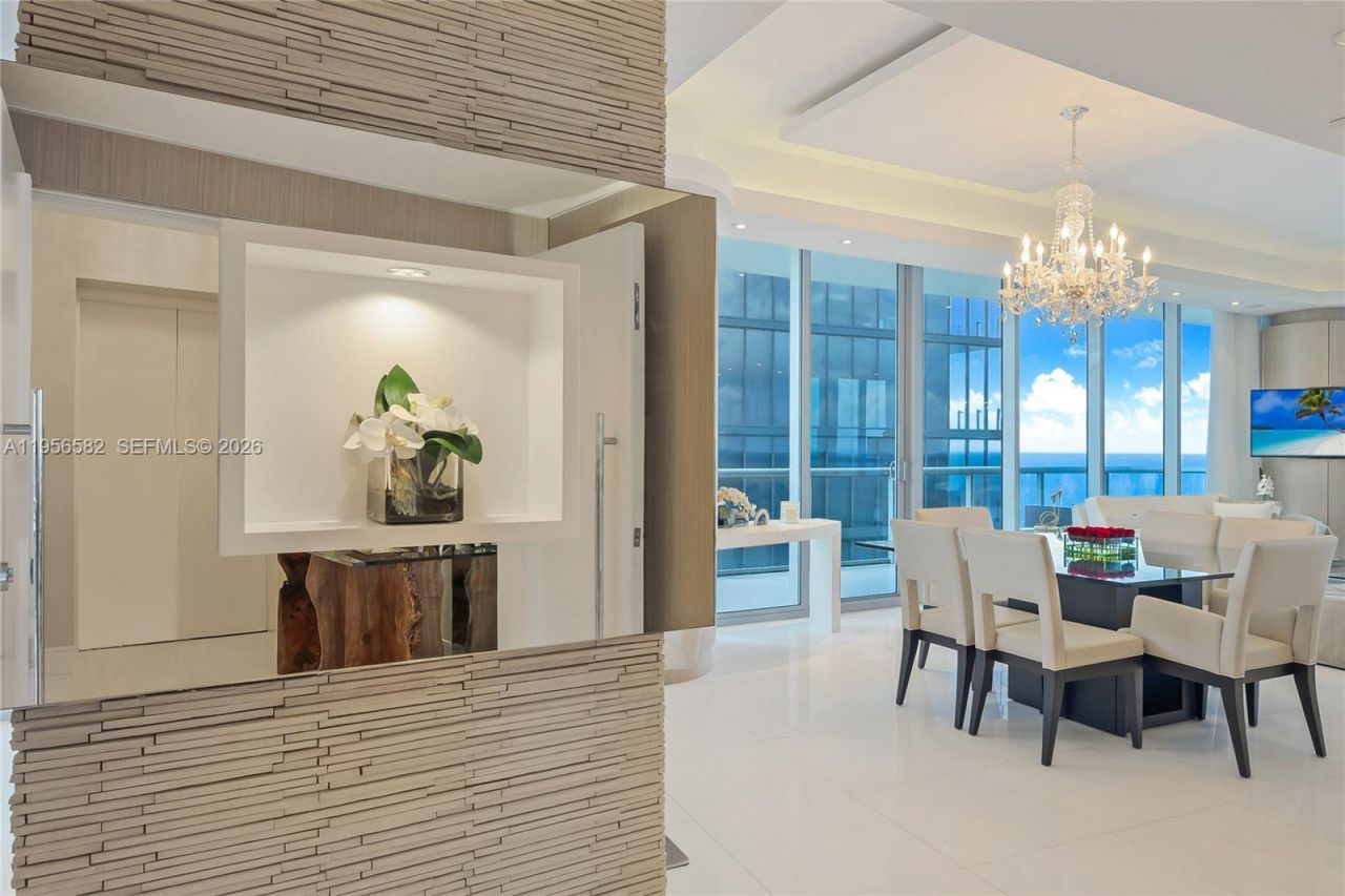 17121 Collins Ave, Unit 2608, Sunny Isles Beach, FL 33160 Photo