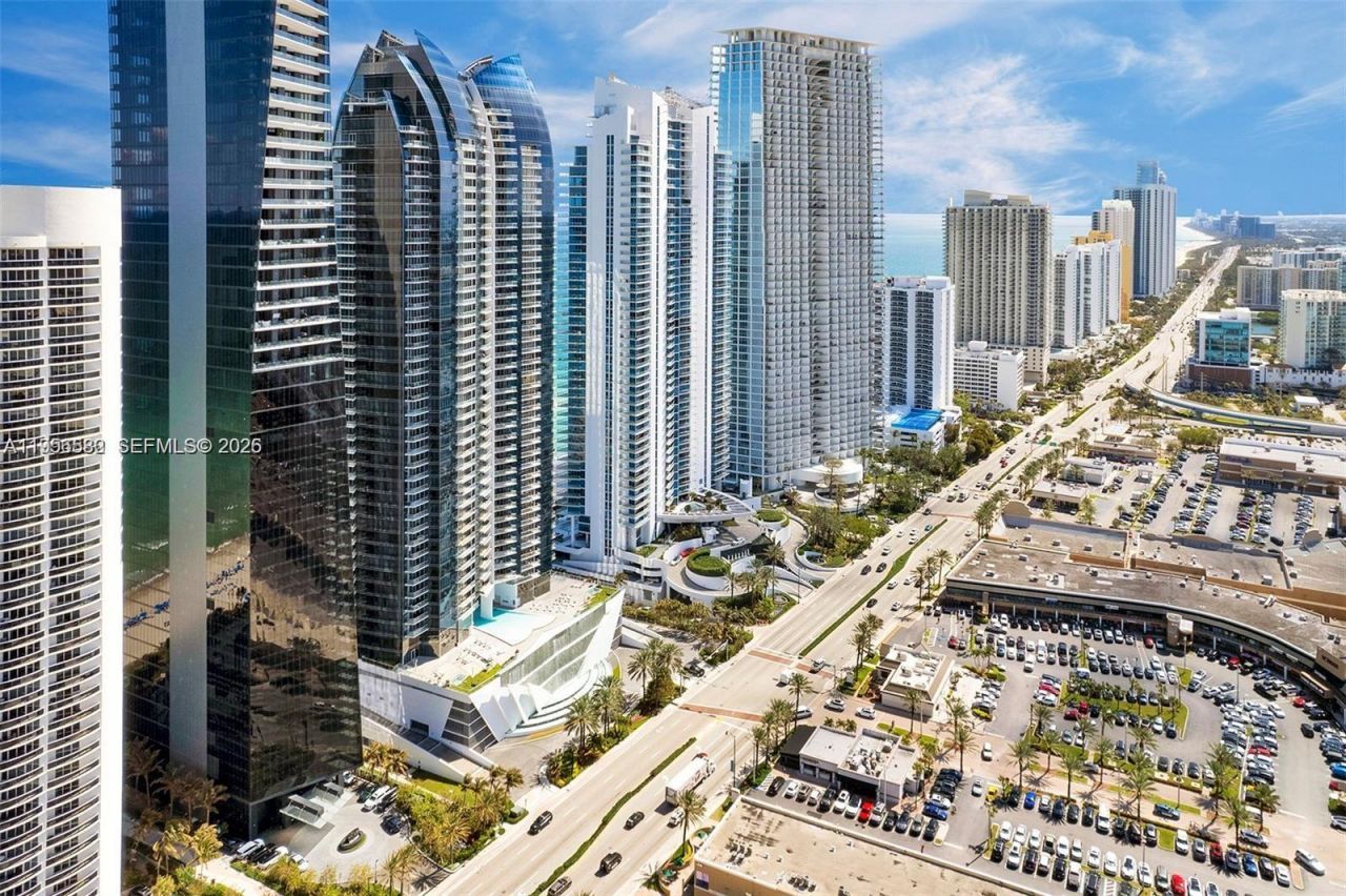 17121 Collins Ave, Unit 2608, Sunny Isles Beach, FL 33160 Photo