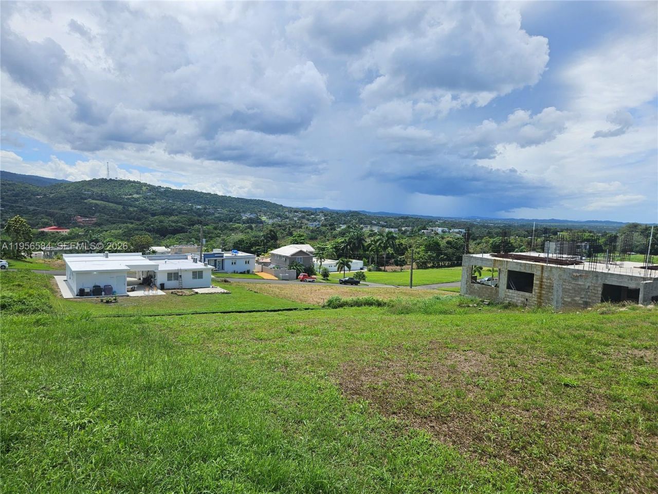 Urb Mirador De Palmer . Solar 41 Rio Grande, Rio Grande, PR 00745 Photo