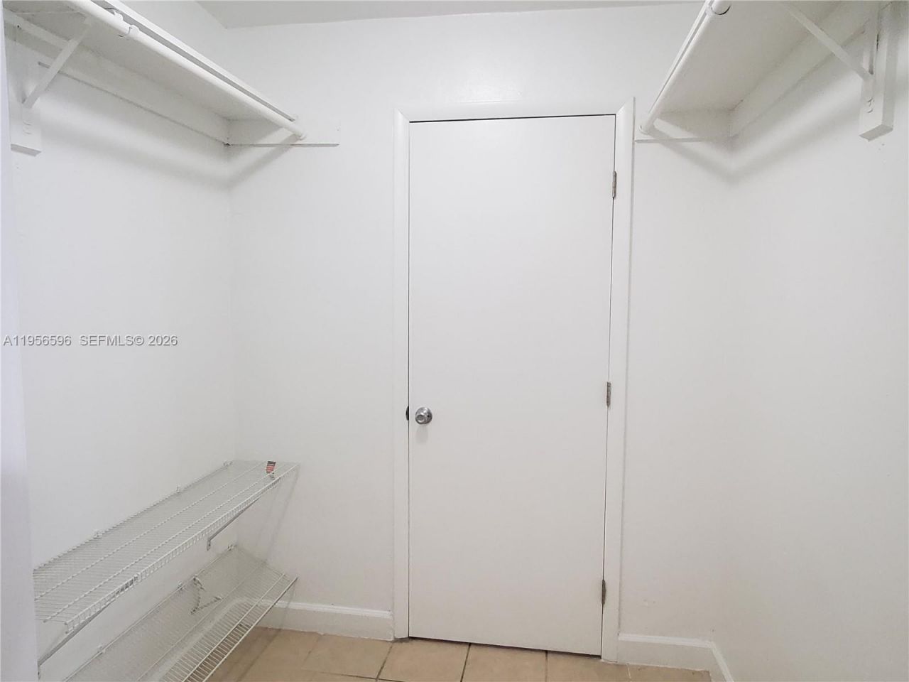 1990 W 56th St , Unit 1216, Hialeah, FL 33012 Photo