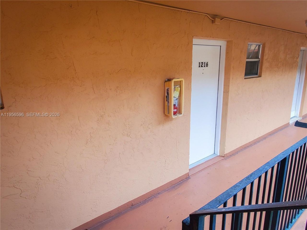 1990 W 56th St, Unit 1216, Hialeah, FL 33012 Photo