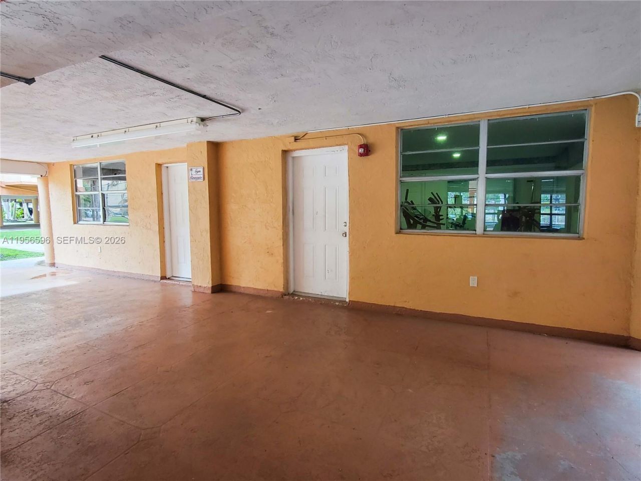 1990 W 56th St , Unit 1216, Hialeah, FL 33012 Photo