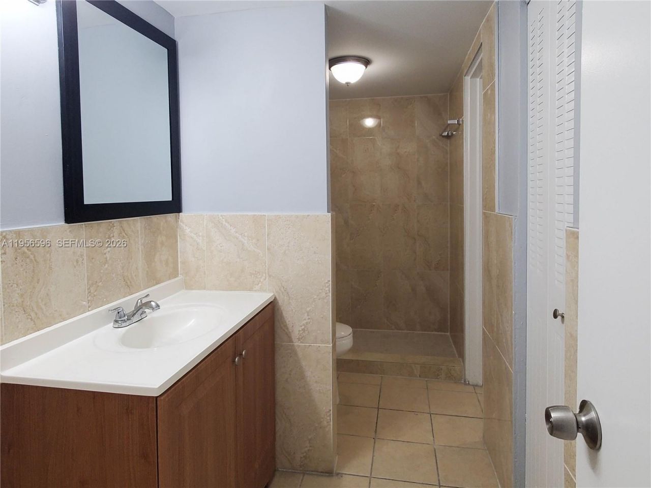 1990 W 56th St, Unit 1216, Hialeah, FL 33012 Photo