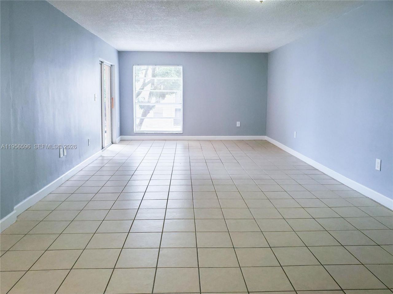 1990 W 56th St, Unit 1216, Hialeah, FL 33012 Photo