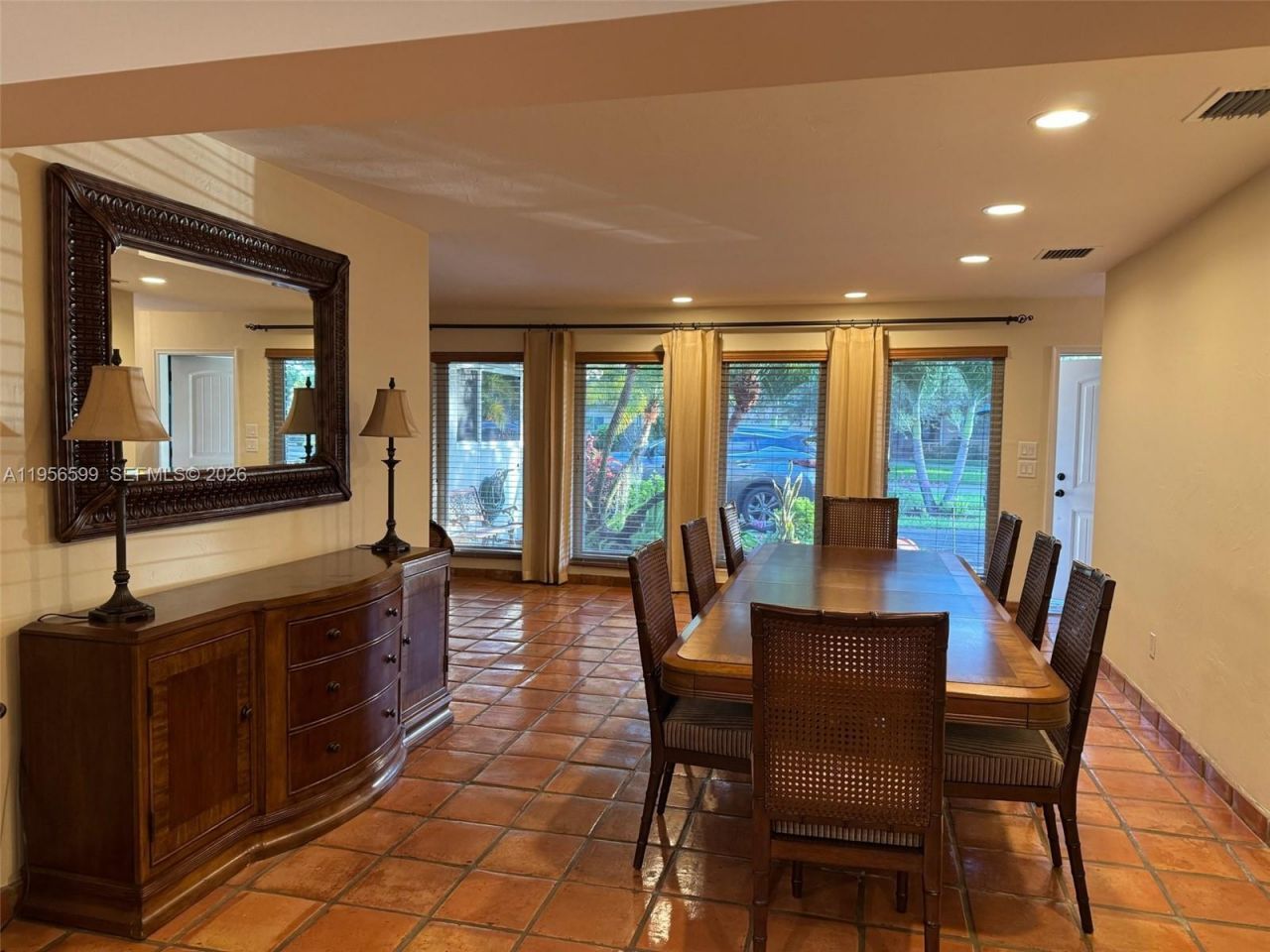 1110 Redbird Ave, Miami Springs, FL 33166 Photo