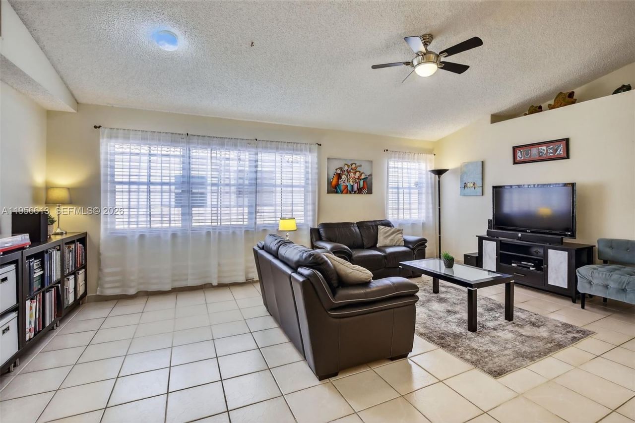 7306 NW 1st Mnr , Plantation, FL 33317 Photo