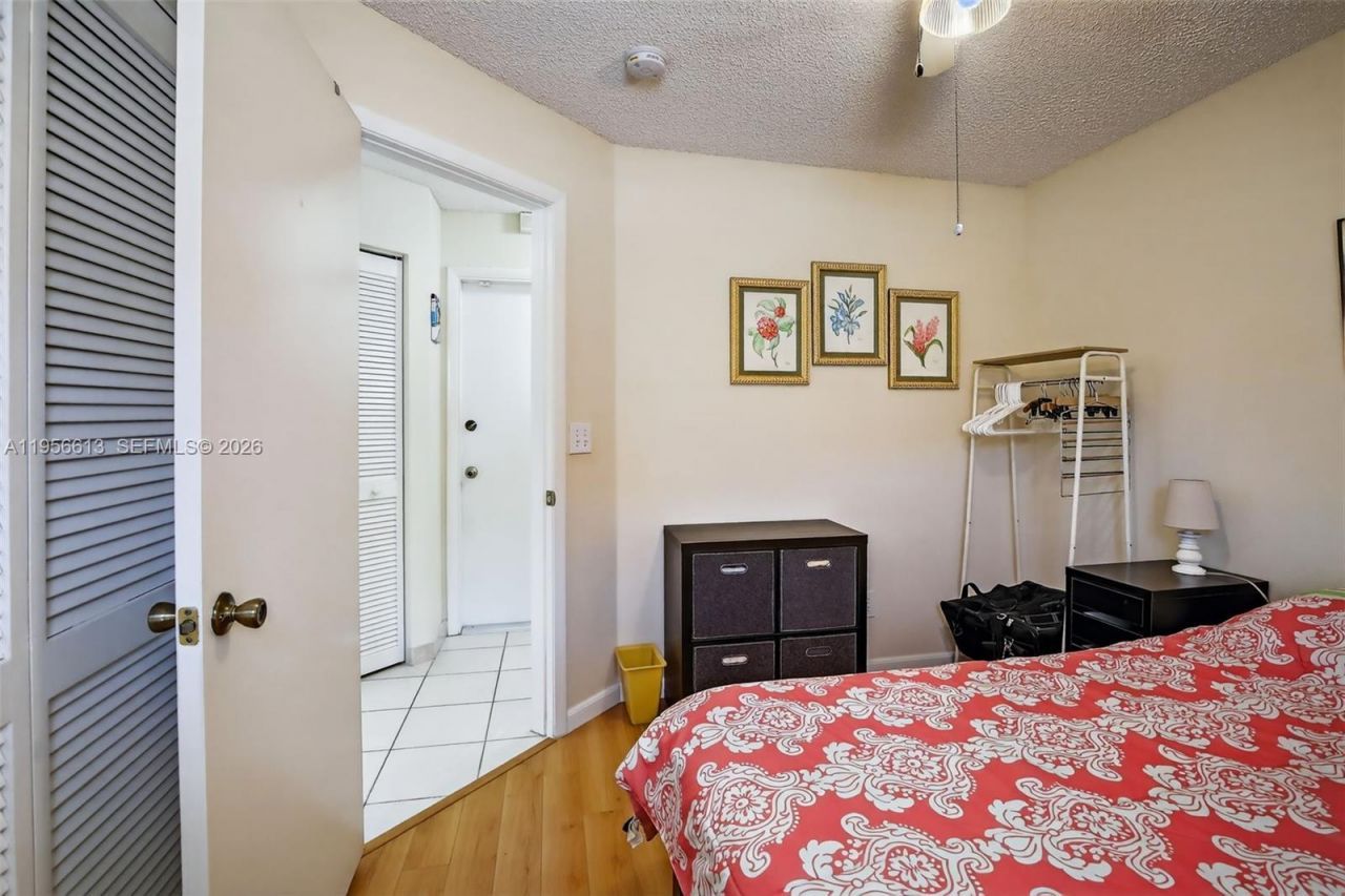 7306 NW 1st Mnr , Plantation, FL 33317 Photo