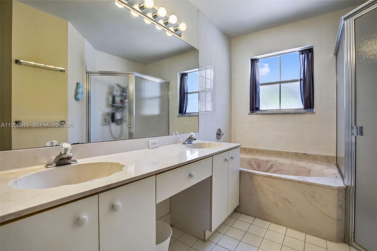 7306 NW 1st Mnr , Plantation, FL 33317 Photo