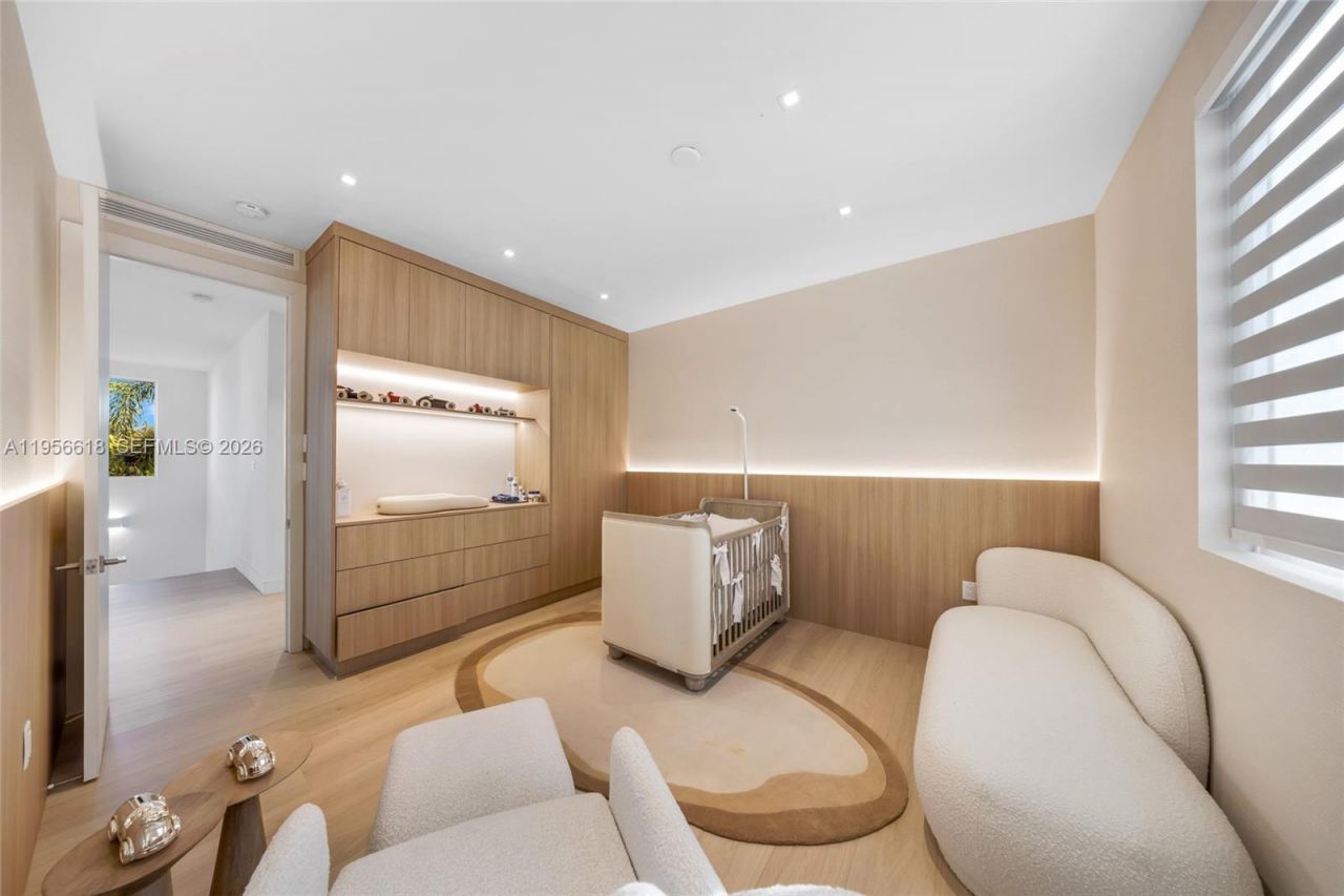 7541 NW 97th Ct, Doral, FL 33178 Photo