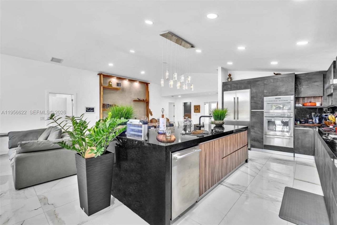 3388 SW 49th St , Hollywood, FL 33312 Photo