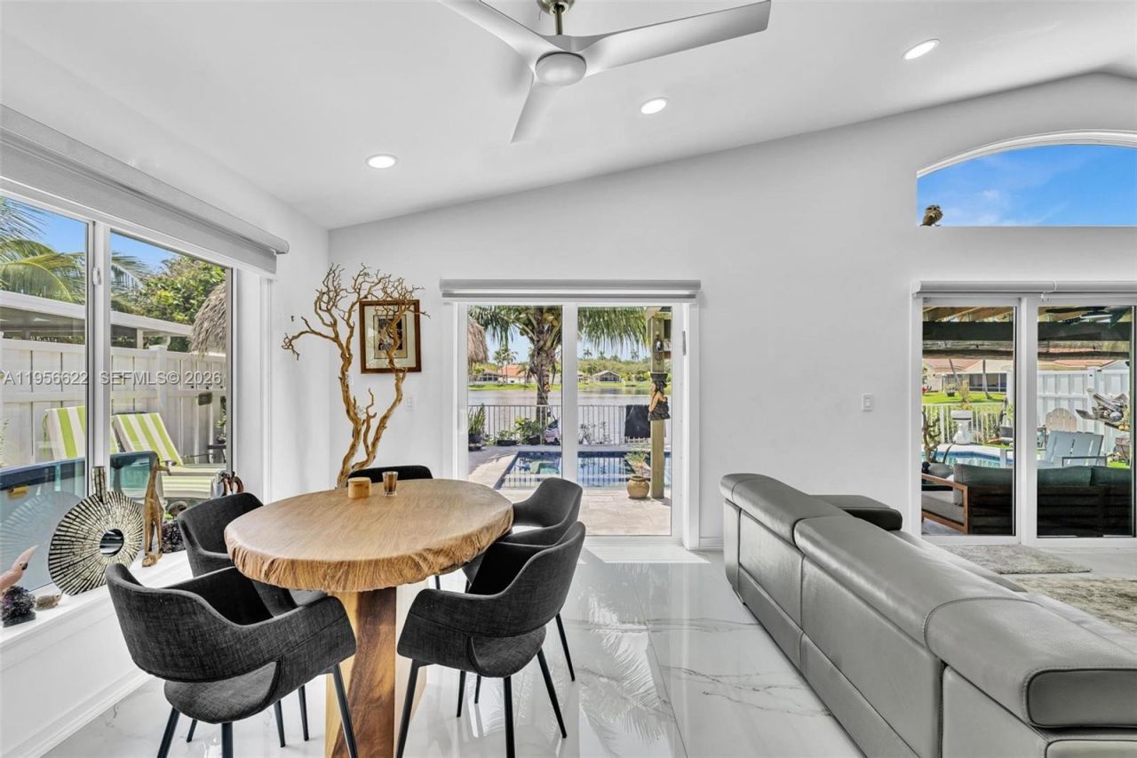 3388 SW 49th St , Hollywood, FL 33312 Photo