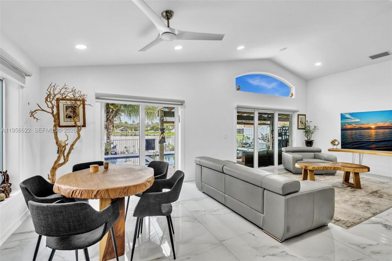 3388 SW 49th St , Hollywood, FL 33312 Photo