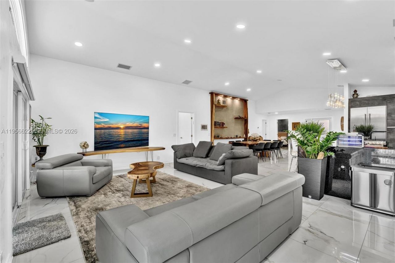 3388 SW 49th St , Hollywood, FL 33312 Photo