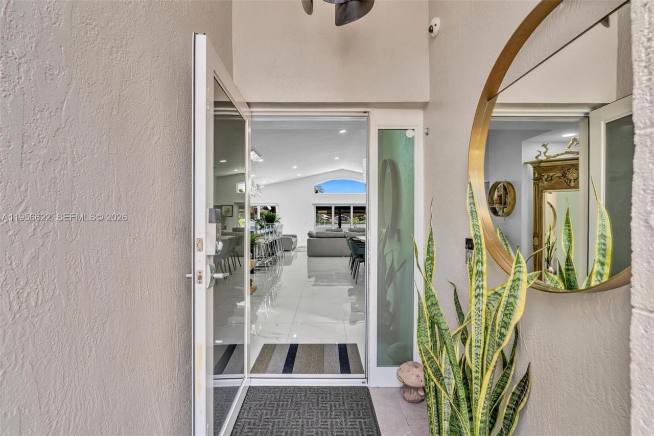 3388 SW 49th St , Hollywood, FL 33312 Photo