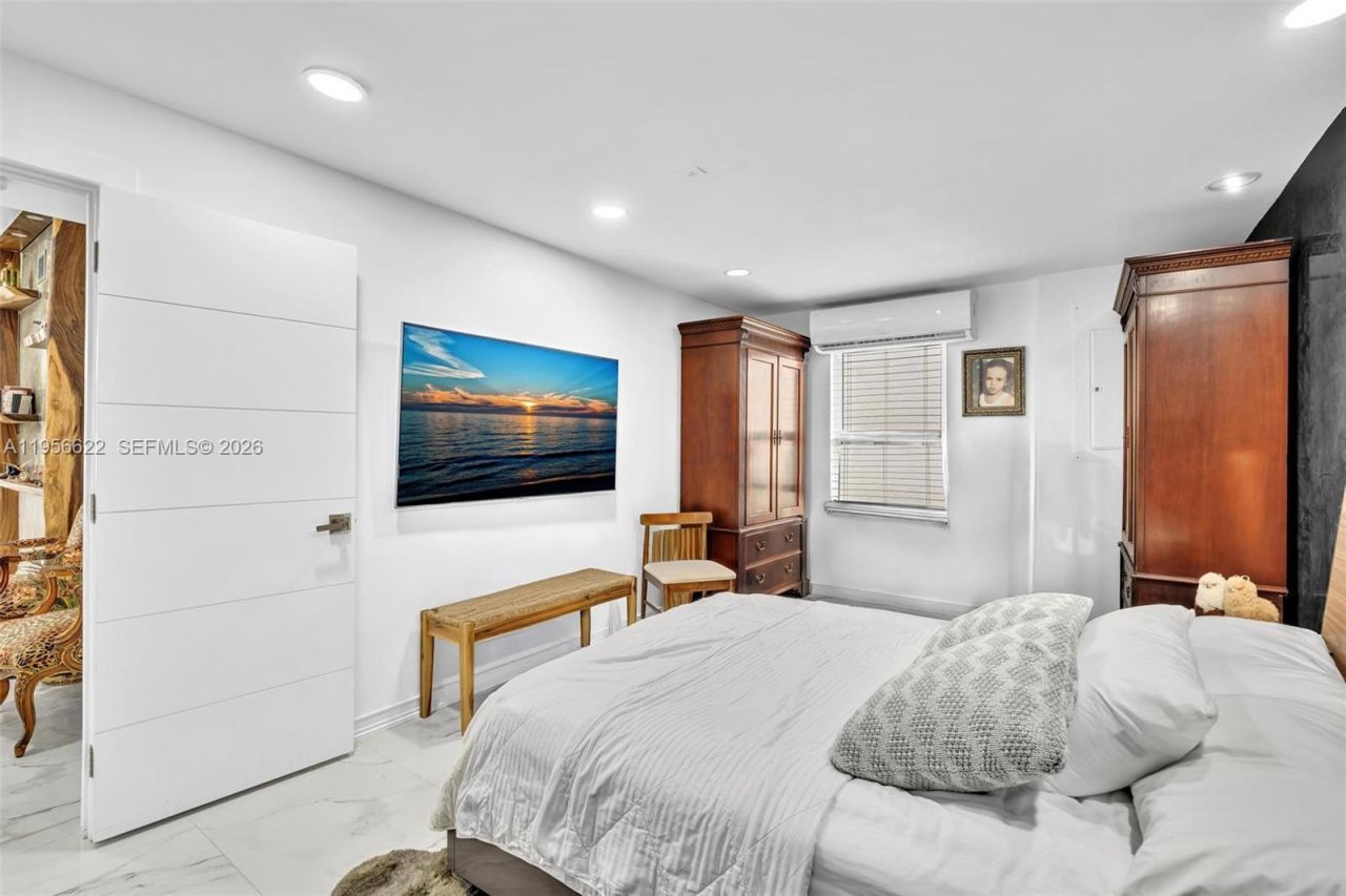 3388 SW 49th St , Hollywood, FL 33312 Photo