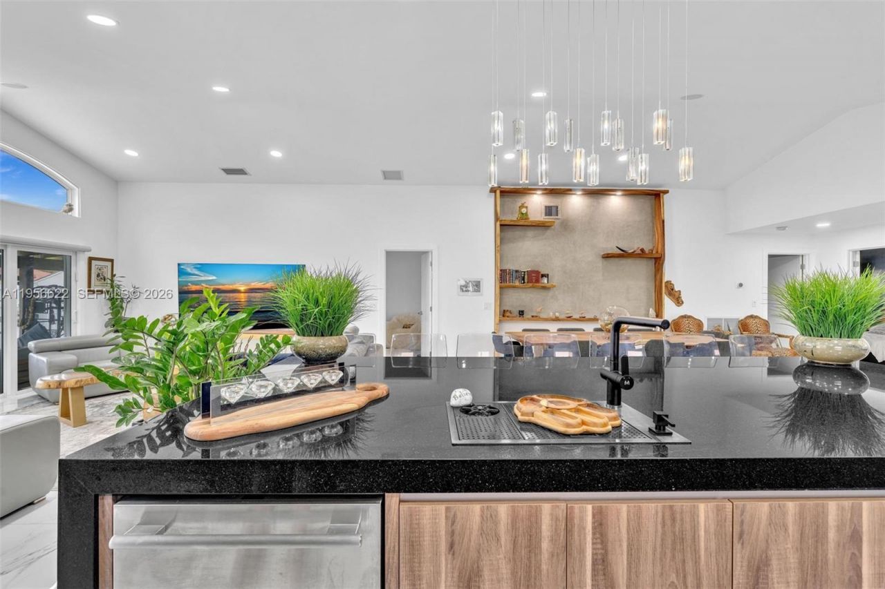 3388 SW 49th St , Hollywood, FL 33312 Photo