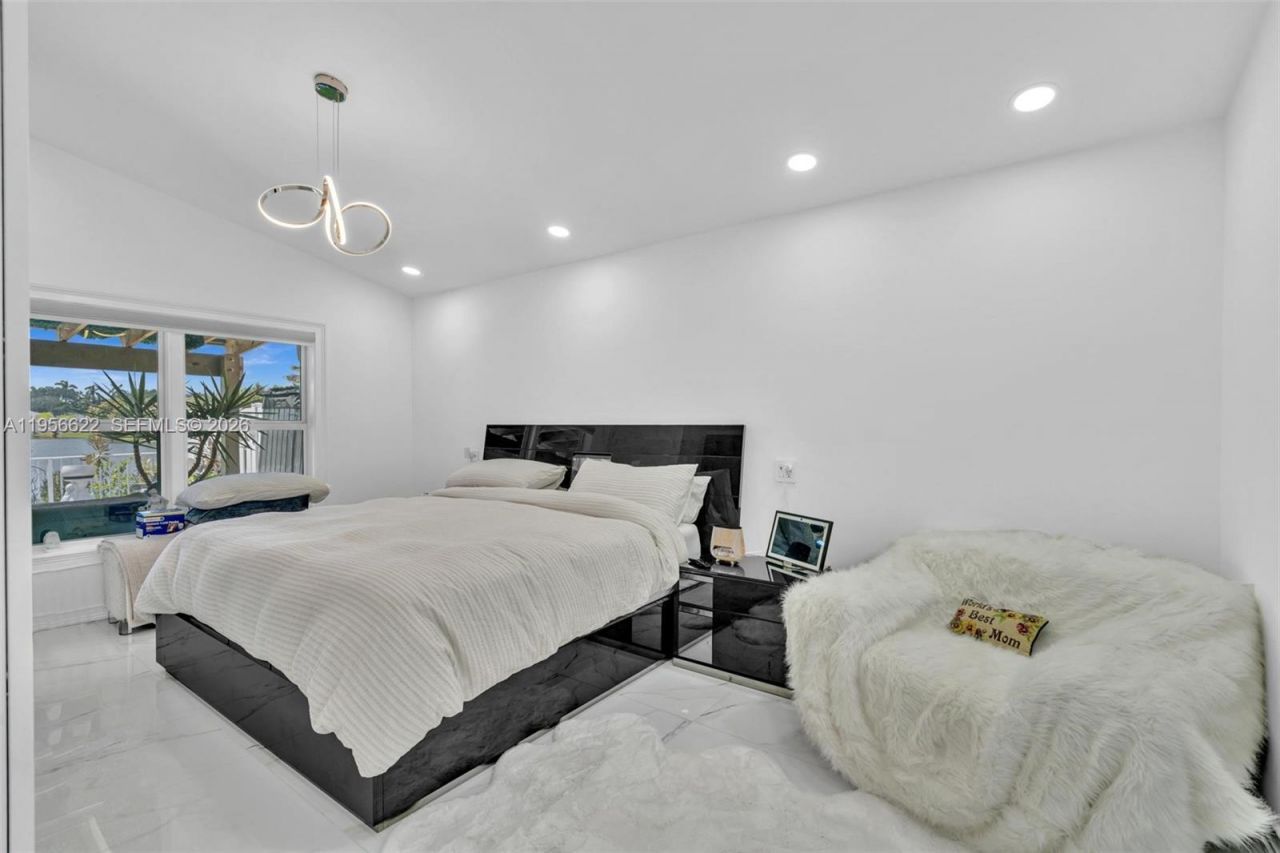 3388 SW 49th St , Hollywood, FL 33312 Photo