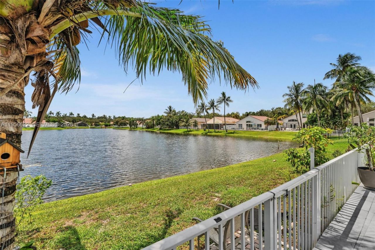 3388 SW 49th St , Hollywood, FL 33312 Photo