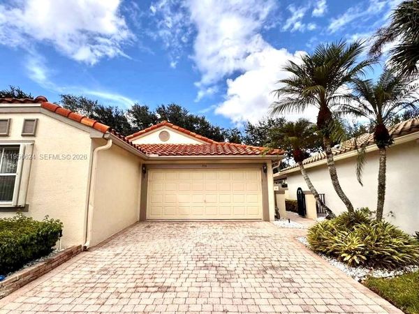 7131 Whitfield Ave , Boynton Beach, FL 33437