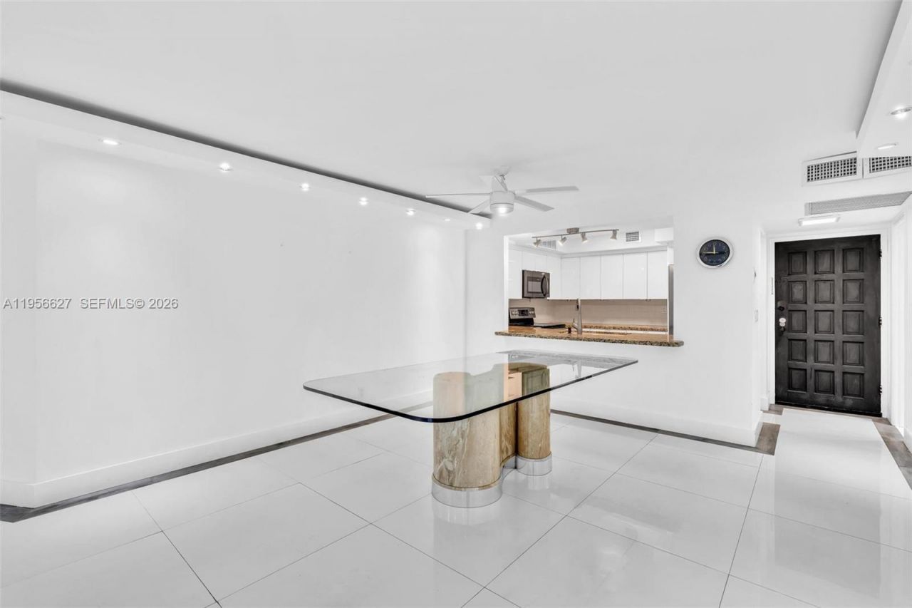 3800 N Hills Dr , Unit 312, Hollywood, FL 33021 Photo